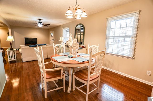 145 Willowick Trail, Paducah, KY 42003