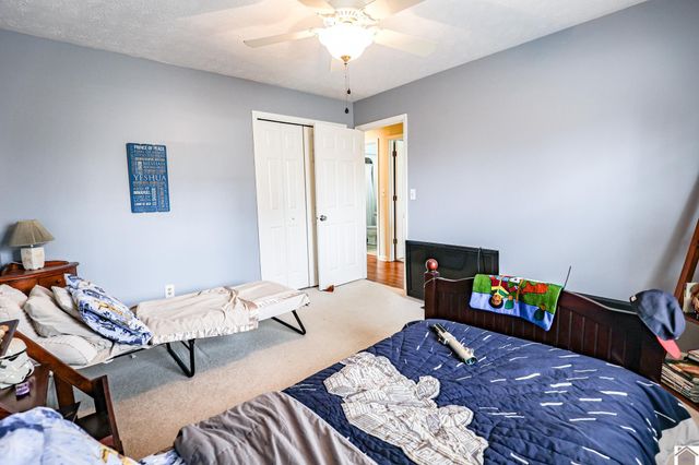 145 Willowick Trail, Paducah, KY 42003