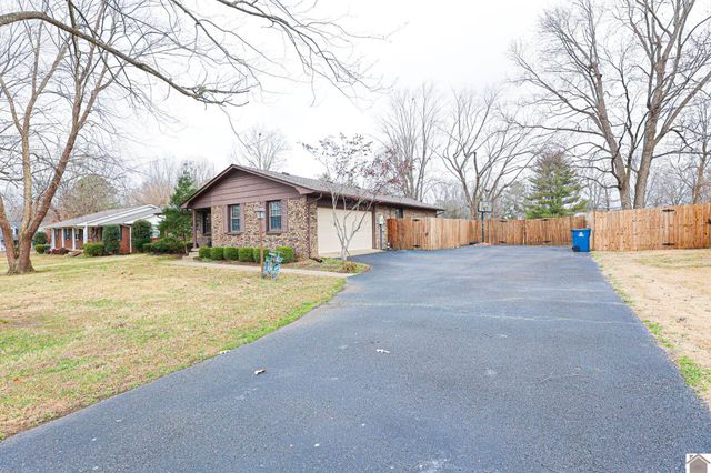 145 Willowick Trail, Paducah, KY 42003