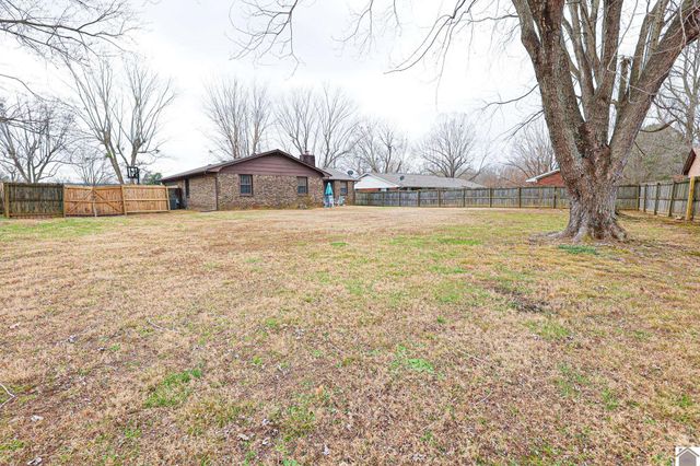 145 Willowick Trail, Paducah, KY 42003