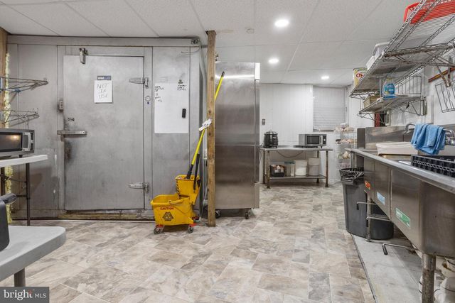 621 MARYLAND AVE, Wilmington, DE 19805