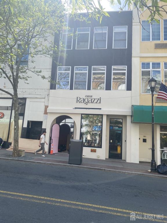 378 George Street 201, New Brunswick, NJ 08901