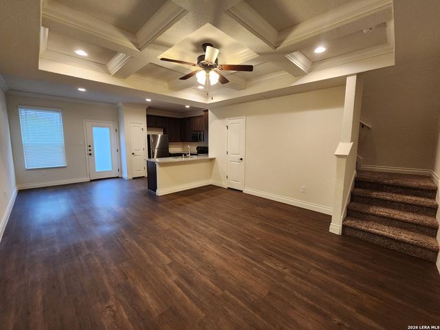 338 UNTERMAIER ST, New Braunfels, TX 78130