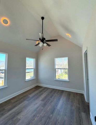 1811 Taylor Street, Chattanooga, TN 37406