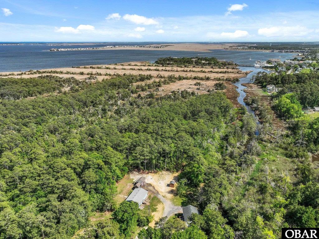 Image 37 of property listing at 132 Ward Lane Lot40, Manteo, NC 27954
