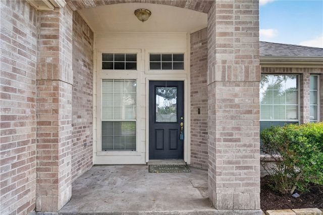 6709 Tudor Dr, Corpus Christi, TX 78414