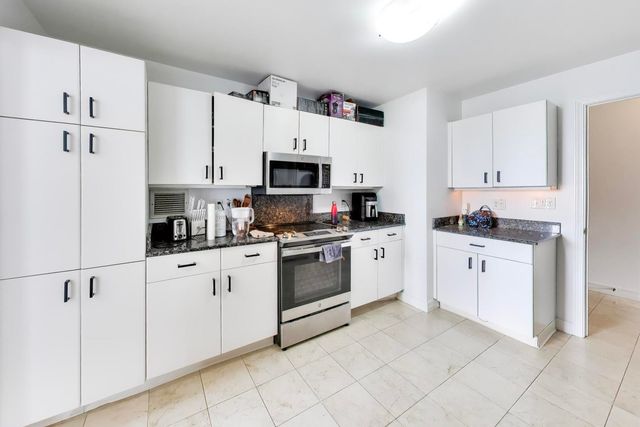 401 E Ontario Street 4602, Chicago, IL 60611