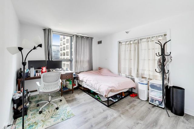 401 E Ontario Street 4602, Chicago, IL 60611