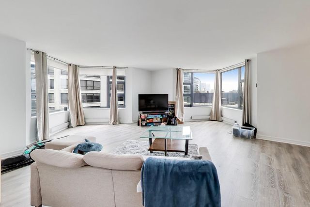 401 E Ontario Street 4602, Chicago, IL 60611