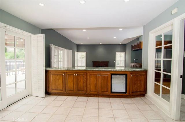 23856 Stagg Street, West Hills, CA 91304