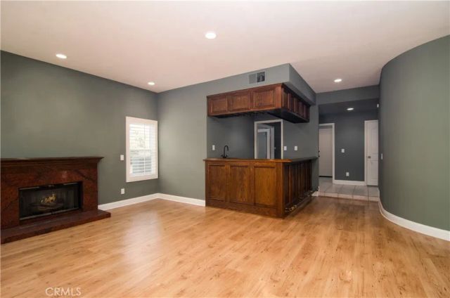 23856 Stagg Street, West Hills, CA 91304
