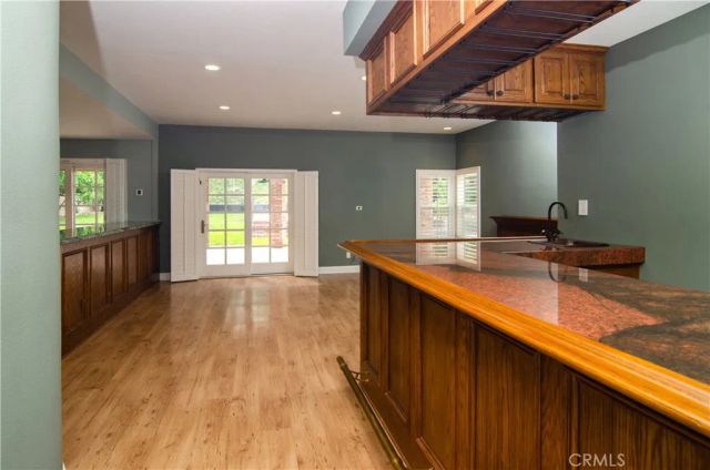 23856 Stagg Street, West Hills, CA 91304