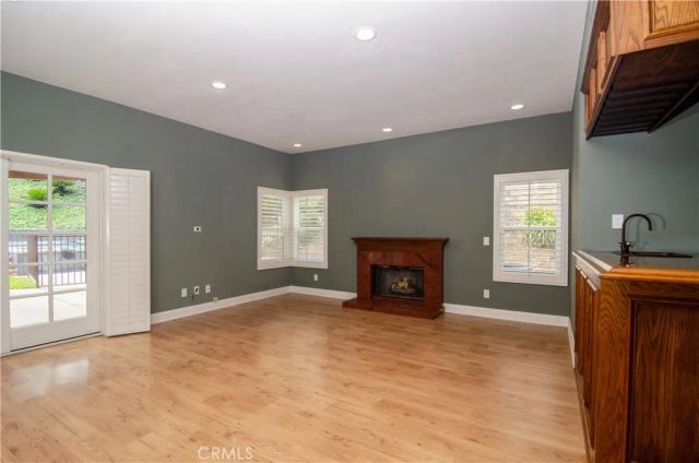 23856 Stagg Street, West Hills, CA 91304