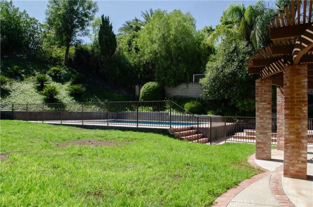 23856 Stagg Street, West Hills, CA 91304
