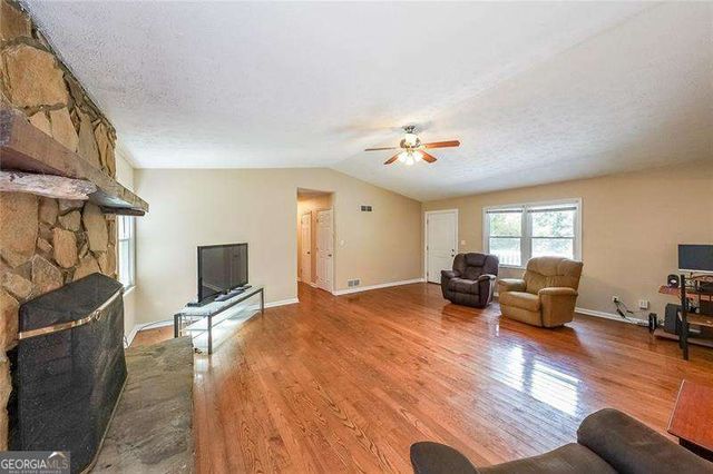 2959 CREEKSTONE Drive, Acworth, GA 30102