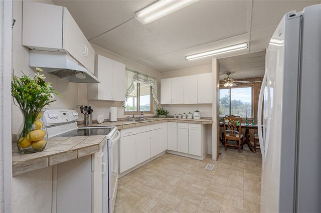 12858 S Apache Parkway, Topock, AZ 86436