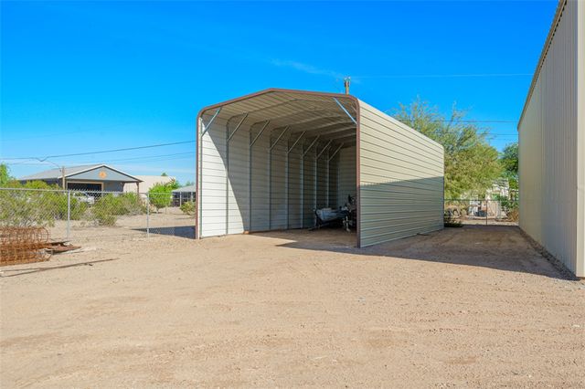 12858 S Apache Parkway, Topock, AZ 86436