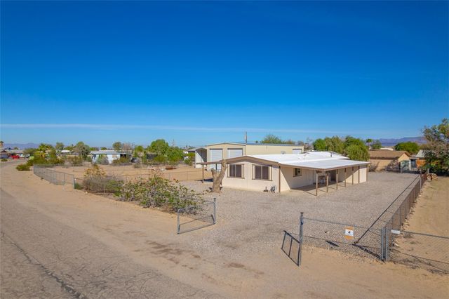 12858 S Apache Parkway, Topock, AZ 86436
