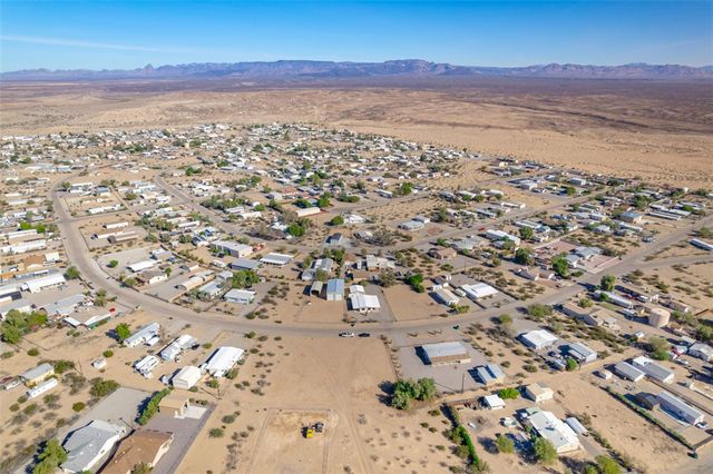 12858 S Apache Parkway, Topock, AZ 86436