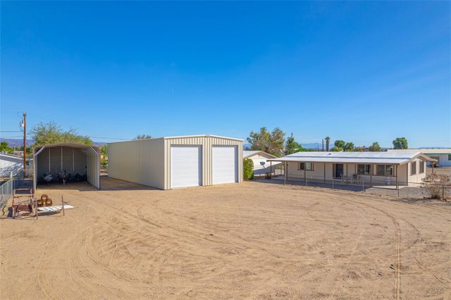 12858 S Apache Parkway, Topock, AZ 86436