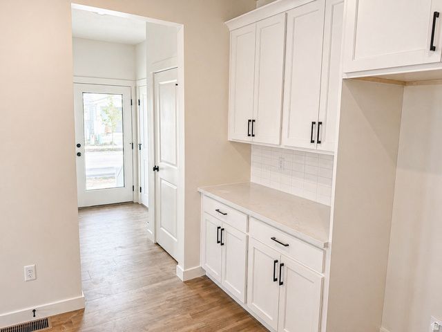 11432 S GLASS HILL DR, South Jordan, UT 84009