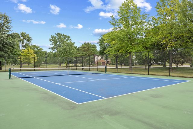 1816 Vermont Drive, Elk Grove Village, IL 60007