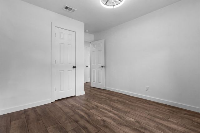 2006 Ridgeway Street, Arlington, TX 76010