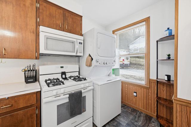 1 LAINSON Avenue, Council Bluffs, IA 51503