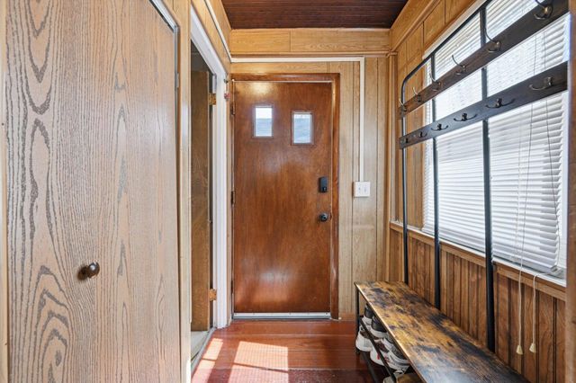 1 LAINSON Avenue, Council Bluffs, IA 51503