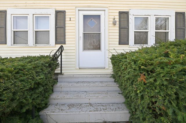 1 LAINSON Avenue, Council Bluffs, IA 51503