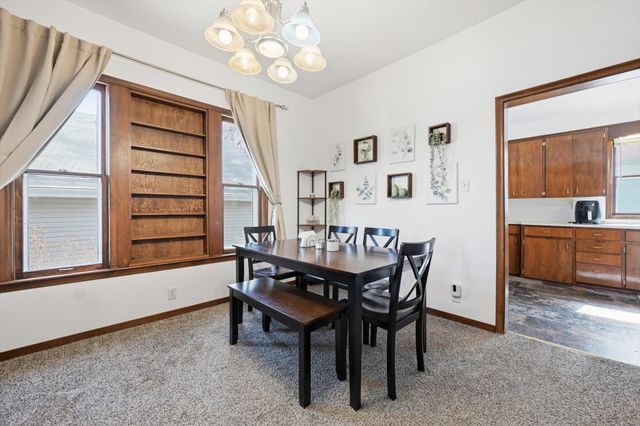 1 LAINSON Avenue, Council Bluffs, IA 51503