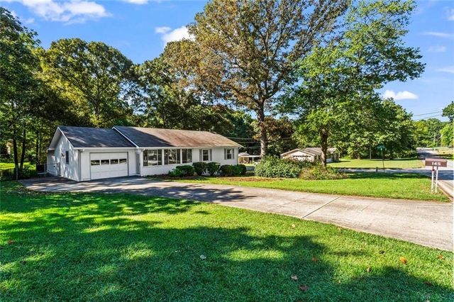 145 Carriage Circle, Stockbridge, GA 30281