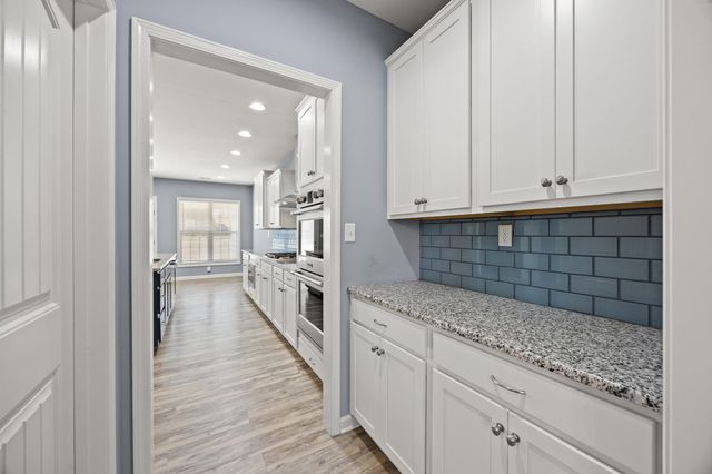 312 Rowanberry Drive, Nicholasville, KY 40356