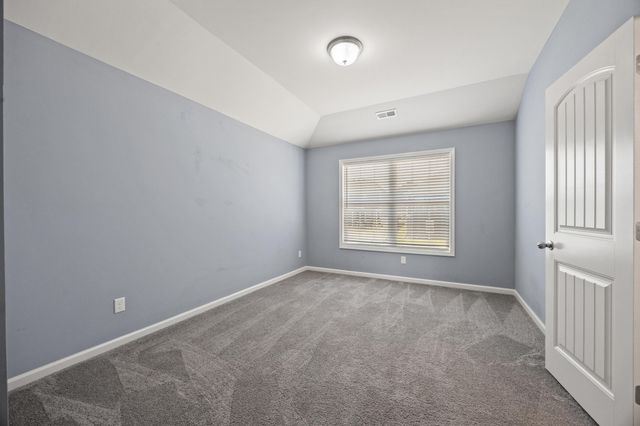 312 Rowanberry Drive, Nicholasville, KY 40356