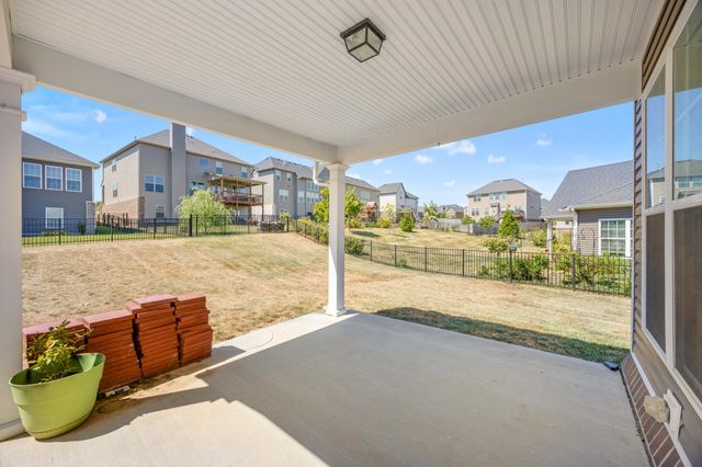 312 Rowanberry Drive, Nicholasville, KY 40356