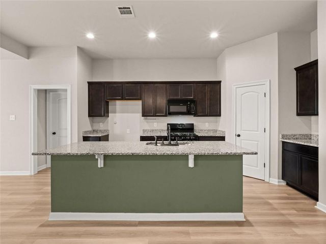 1507 BOWEN Road, Lake Charles, LA 70611