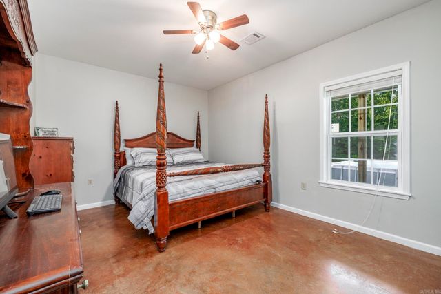 43 Tracelwood Drive, Arkadelphia, AR 71923