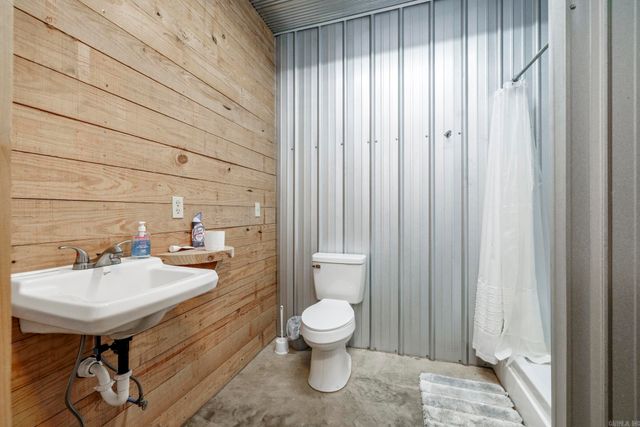 43 Tracelwood Drive, Arkadelphia, AR 71923