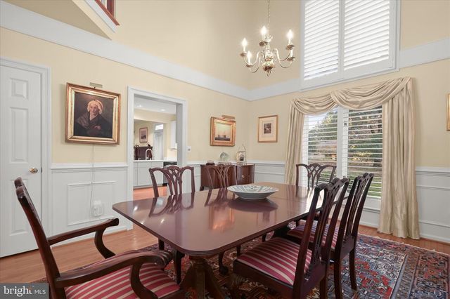 12 SAWGRASS CT, Lutherville Timonium, MD 21093