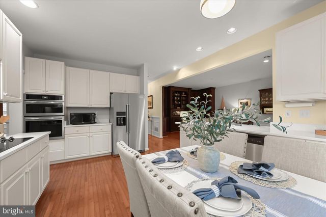 12 SAWGRASS CT, Lutherville Timonium, MD 21093