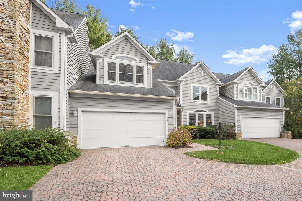 12 SAWGRASS CT, Lutherville Timonium, MD 21093