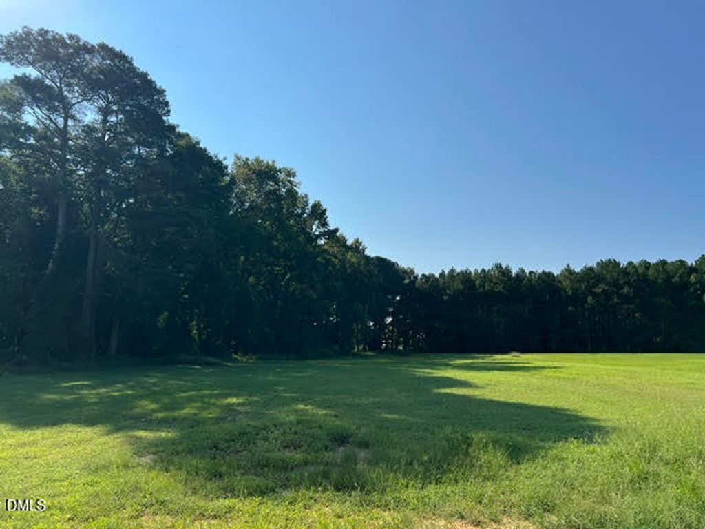 135 Big Pine Road, Clayton, NC 27520