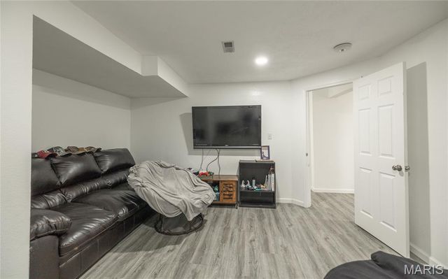 20 Westwood Drive, Salem, MO 65560