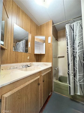 14411 Palmdale Road 1, Victorville, CA 92392