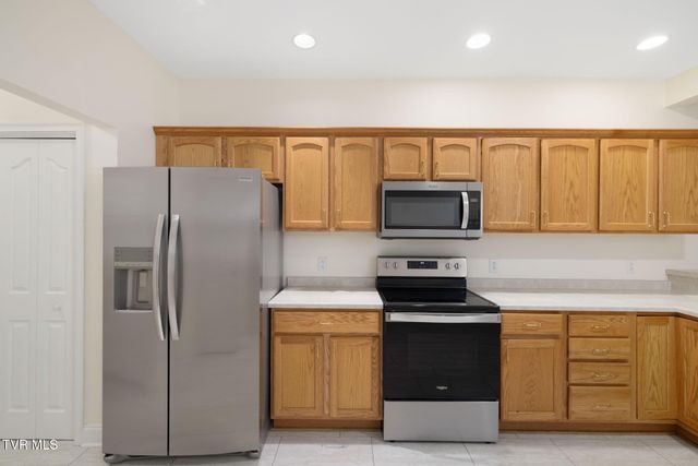 184 Avonlea Place 184, Johnson City, TN 37604