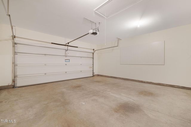 184 Avonlea Place 184, Johnson City, TN 37604