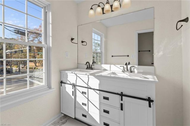 3469 Marabou LN, Virginia Beach, VA 23451