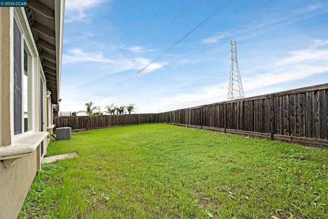 1205 Villa Terrace Dr, Bay Point, CA 94565