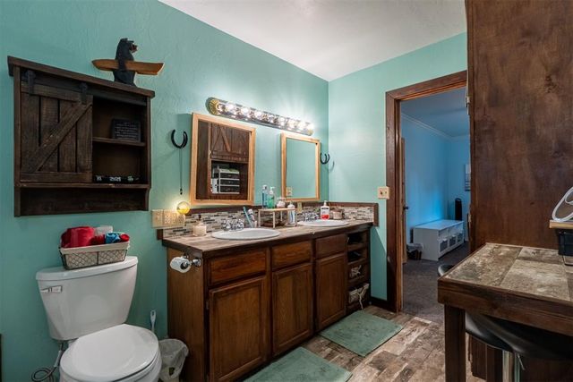 7761 High Meadow Road, Noble, OK 73068