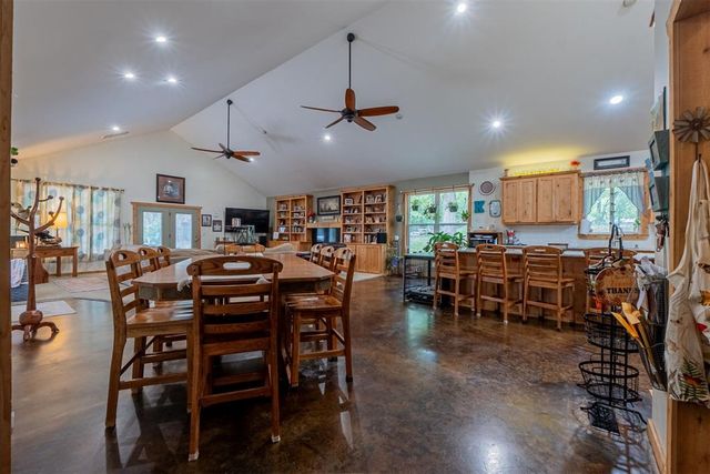 7761 High Meadow Road, Noble, OK 73068